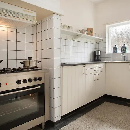 Woning Horalaan 8-6 *